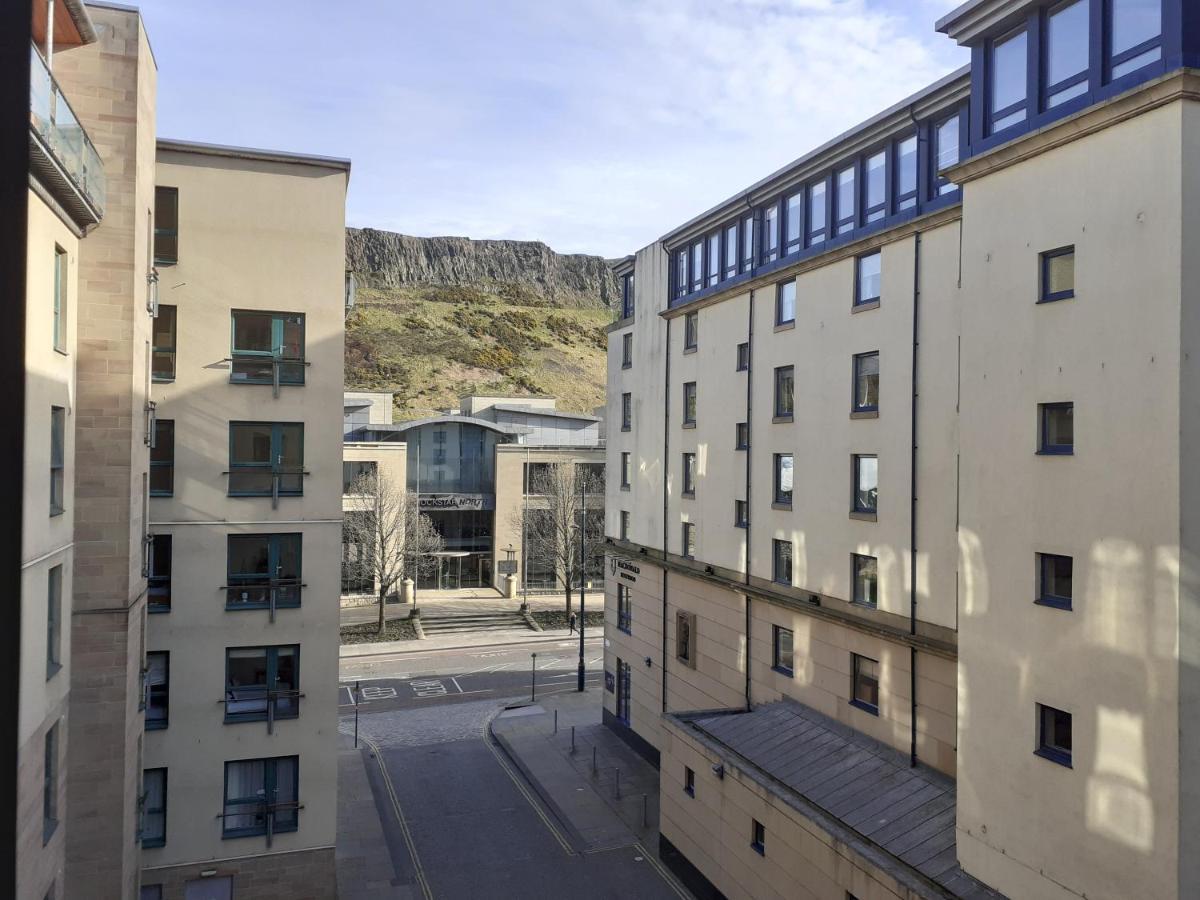 The Park - Holyrood Road With Free Parking Apartment Edinburgh Luaran gambar