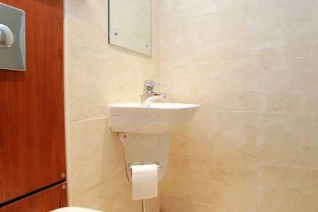 The Park - Holyrood Road With Free Parking Apartment Edinburgh Luaran gambar